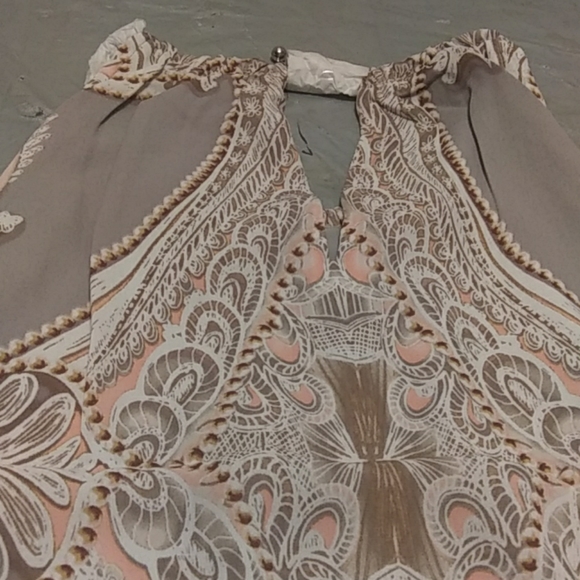 Blouse - Picture 6 of 6